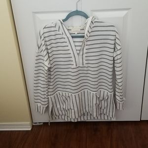 Mello Day stripped pullover